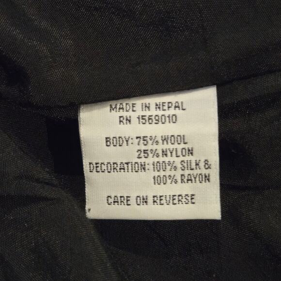 Yak Magik Black Wool Blend Art-to-Wear Red and Gray String Print Jacket, Size M - Picture 10 of 11